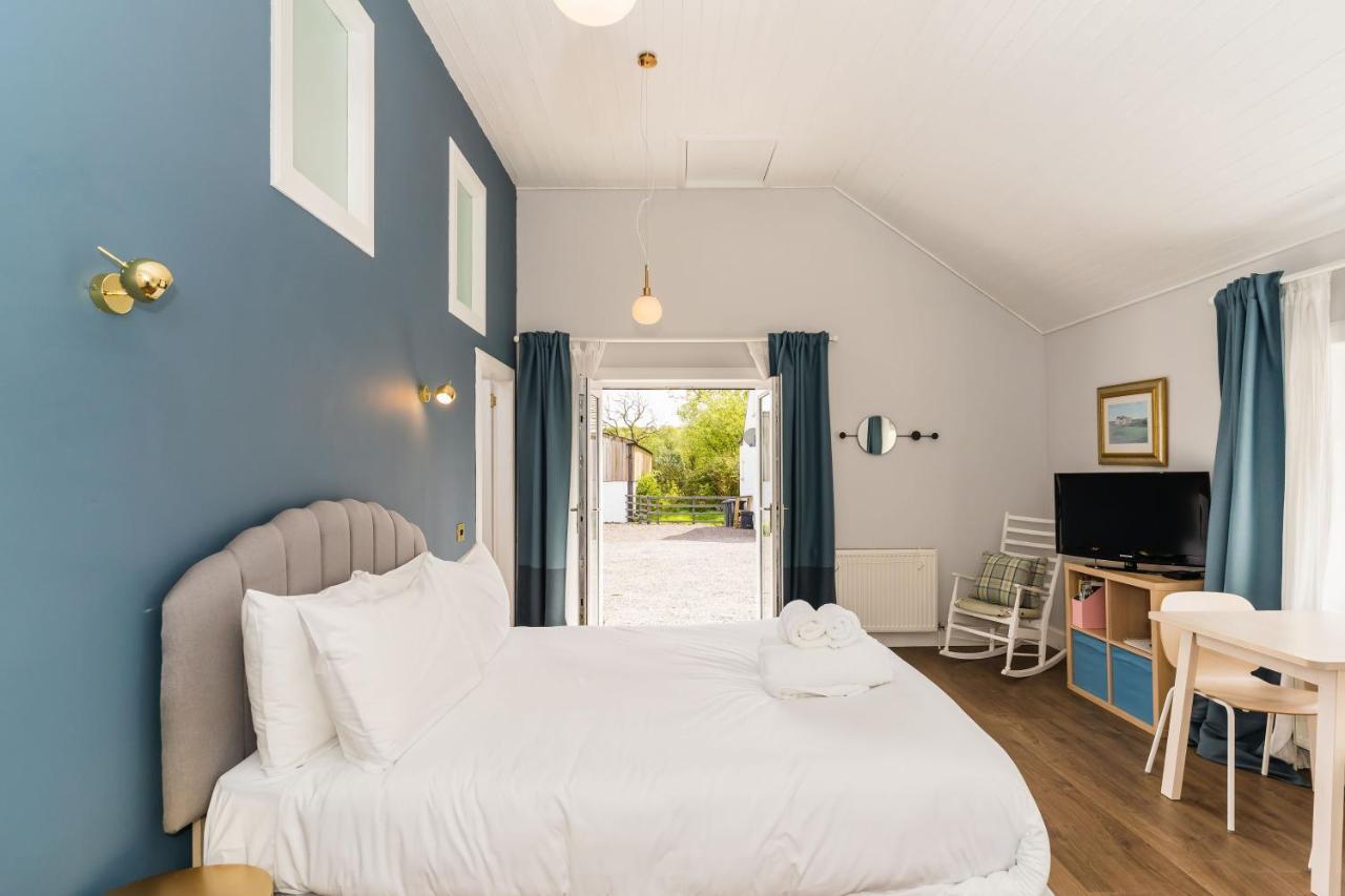 Stylish Self Contained Studio Near Glasgow Airport Apartment Lochwinnoch Ngoại thất bức ảnh